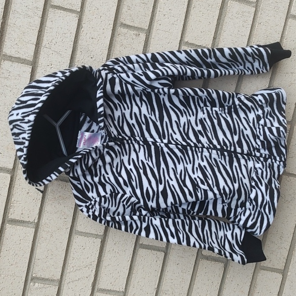 Black&White Zebra Jacket - Picture 4 of 9